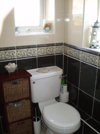 Bathroom (2)