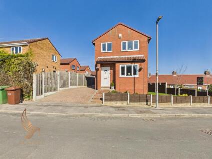 Elder Avenue, Upton