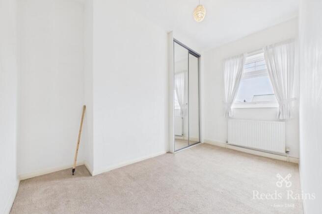 2 bed Terraced for sale Image 7