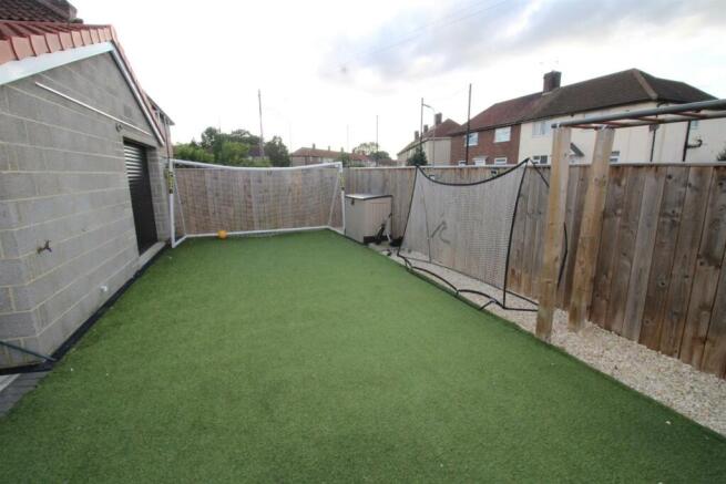 66 Bedale Ave-Rear2.JPG