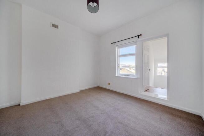 1421298-15-69a965...