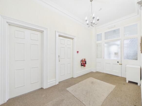 CAM02023G0-PR0199-STILL012