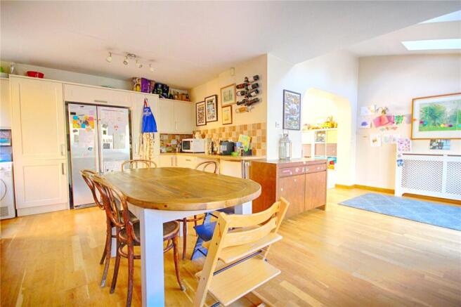 Kitchen /Dining Room