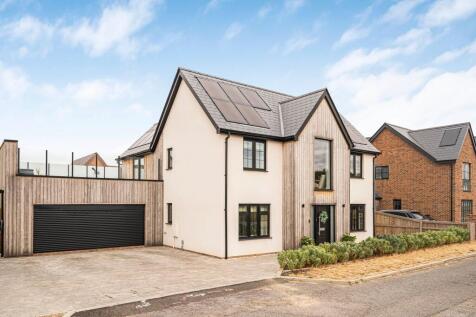 Ilett Crescent, Tadpole Garden Village, SN25