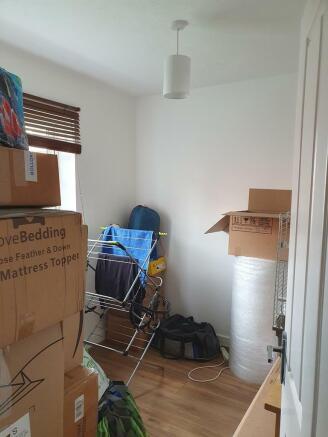 Single Bedroom.jpg