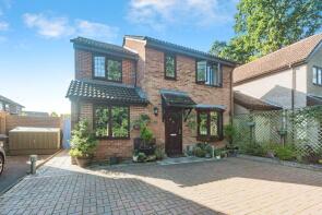 10, Fringford Close, Reading RG6 4JU