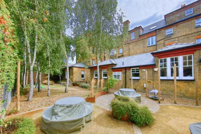 8_earlsfield_house_swaffield_road_image3_20218_4.j