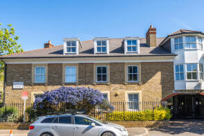 6, 2 Royston Court, Ashby Road, London SE4 1PR