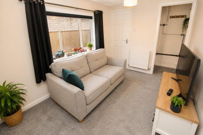 3 bed Semi-Detached for sale Image 6
