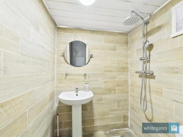 3 bed Semi-Detached for sale Image 10