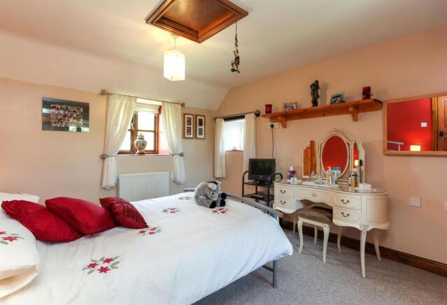 Bedroom 3.jpg