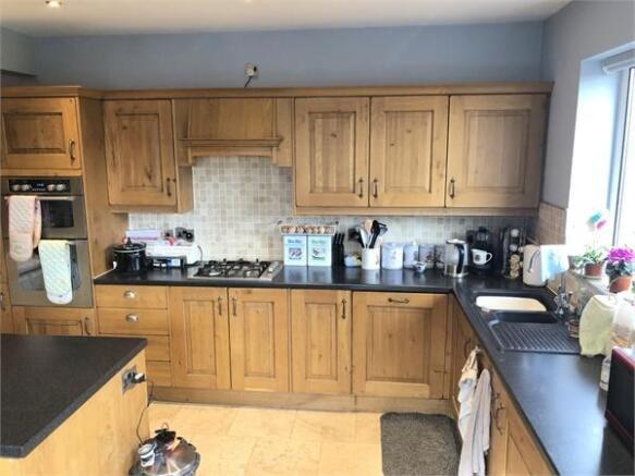 Fitted Kitchen/Dini