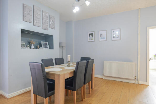 2 bed Terraced for sale Image 7
