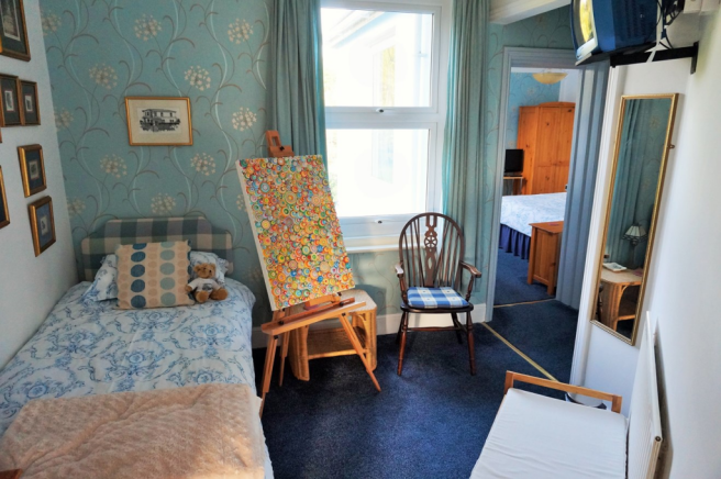 Bedroom Eight