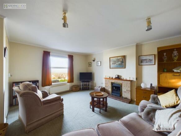 Living Dining room iii.jpg