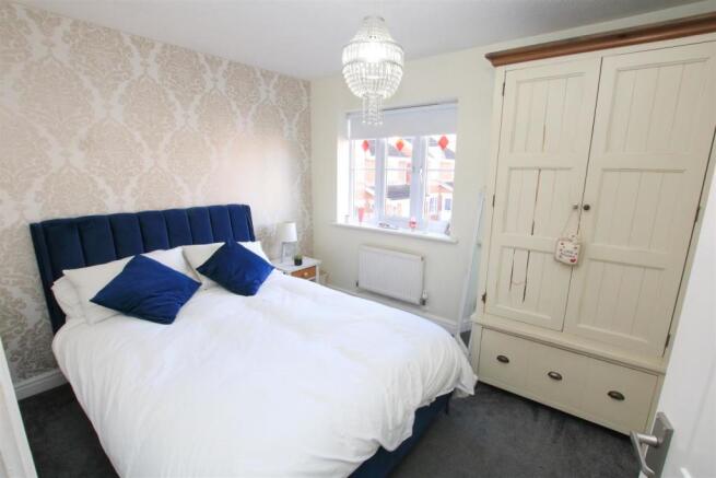 BEDROOM 2