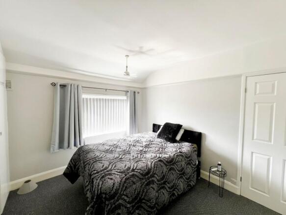 3 bed Semi-Detached for sale Image 12
