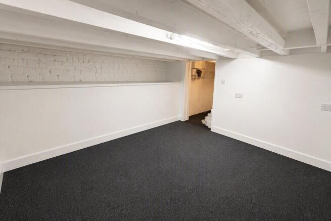 4 bed End of Terrace for sale Image 8