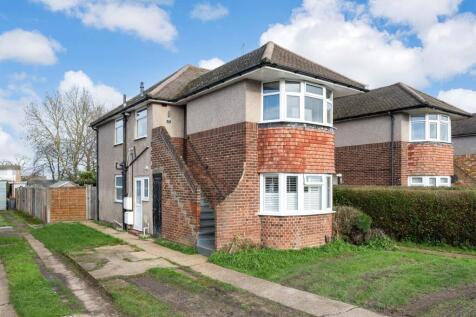 Stanton Close, Epsom, KT19