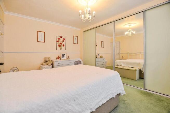 2 bed Terraced for sale Image 11