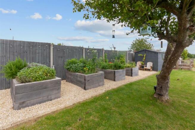 Garden 5.jpg