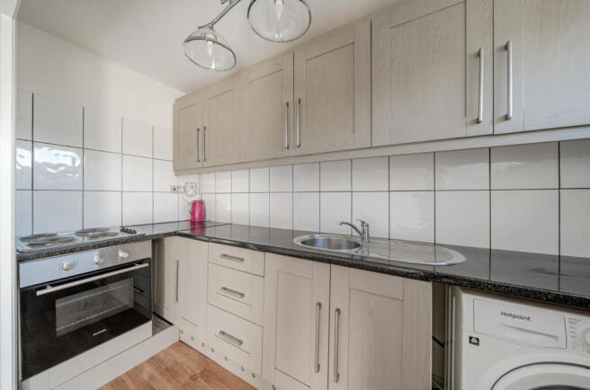 1 bed Flat for sale Image 12