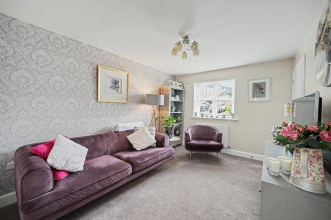 2 bed Semi-Detached for sale Image 6