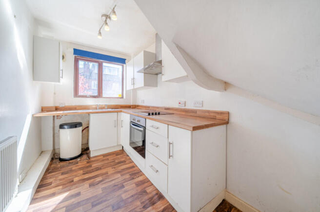 1445854-4-69dcd77...