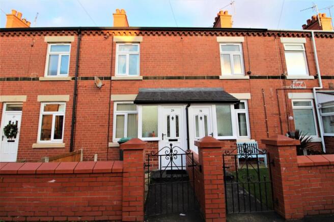 2-bed terraced on Bertie Road, Wrexham, LL13, £118,000