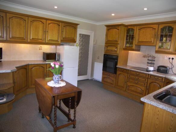DINING KITCHEN