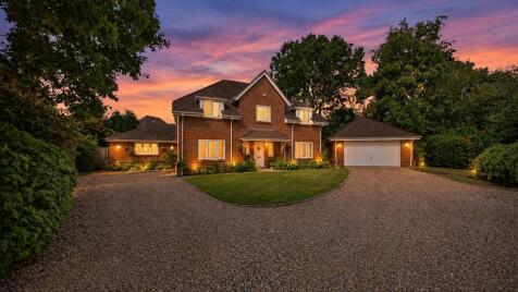 Waterperry Lane, Chobham, Woking, Surrey, GU24