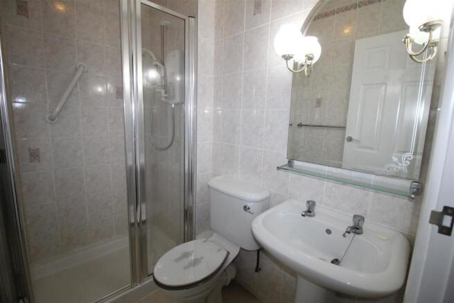 Shower room.JPG
