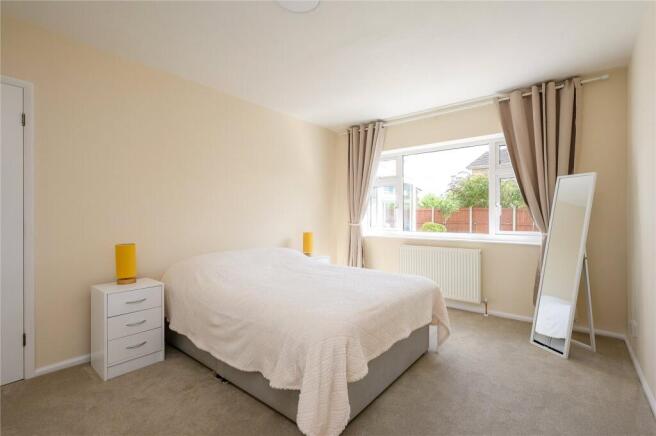 2 bed Bungalow for sale Image 7