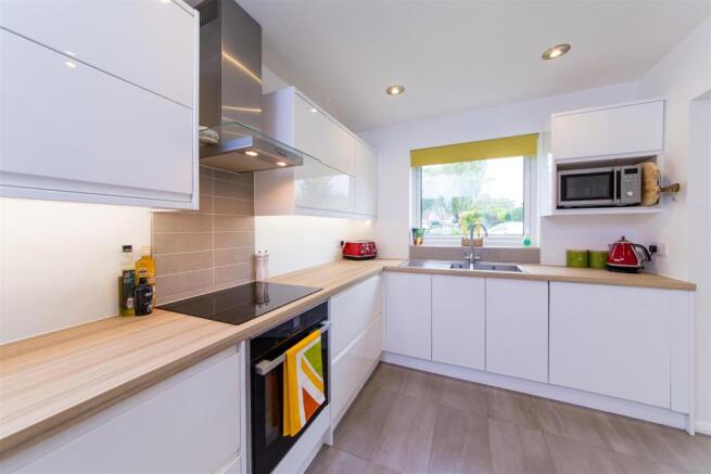 14 Brandles Road (10