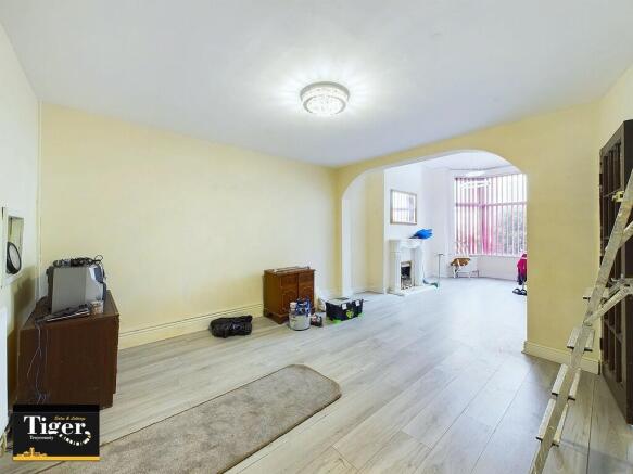 CAM03440G0-PR0185...