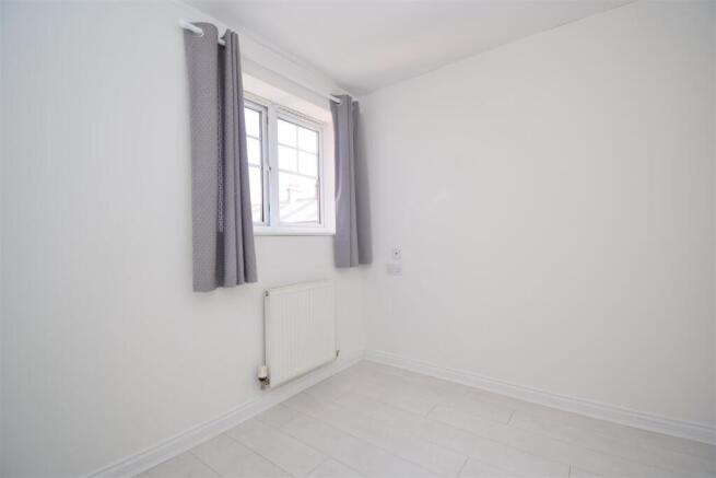 2 bed Flat to rent Image 9