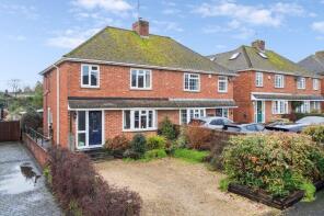 71, Chalklands, Bourne End SL8 5TH