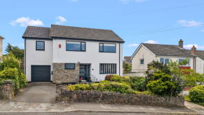 37, Mewstone Avenue, Plymouth PL9 0JU