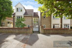 Flat 2, 16 Hermitage Court, Hillside Avenue, New Southgate, London N11 3BH