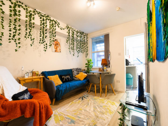 Living Room.png