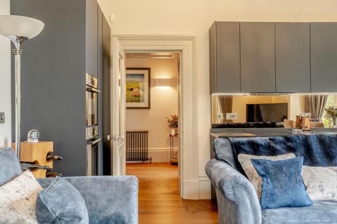 2 bed Apartment for sale Image 9