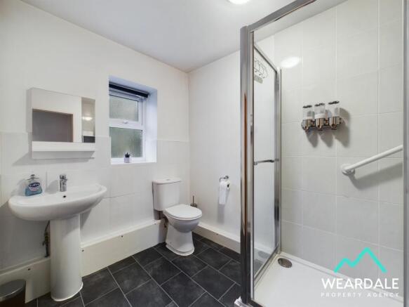Cottage bathroom