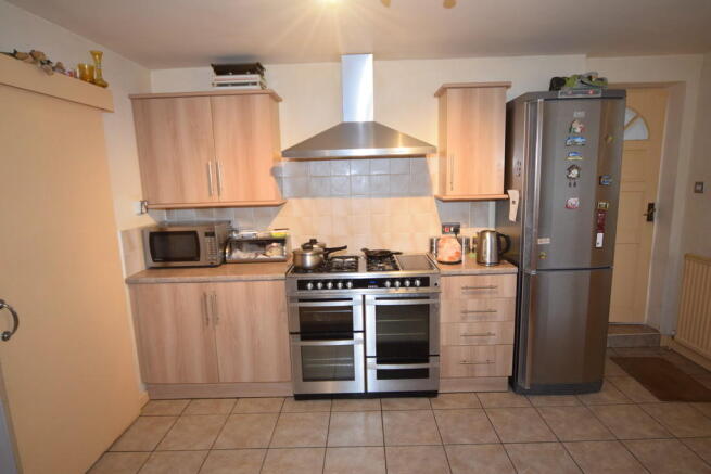 KITCHEN DINER