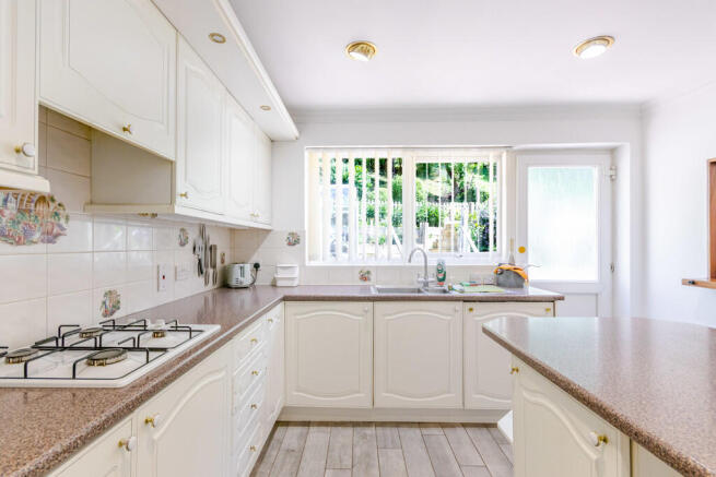 Kitchen 2