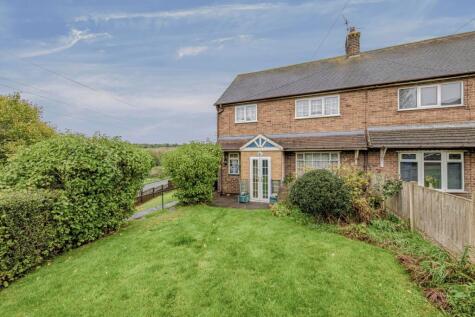 Cheviot Close, Newcastle, ST5
