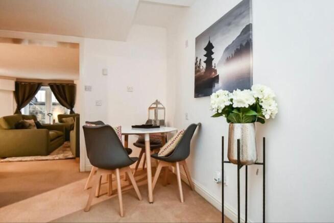 1 bed Flat for sale Image 7