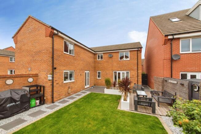 Haydock Park Drive, Bourne photo 2