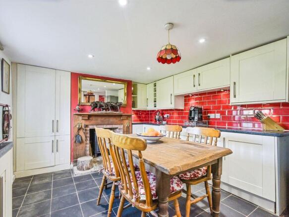 07a06799069519f414a4021cfe0bcb3ec0cb4366