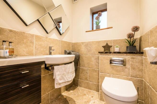 CLOAKROOM