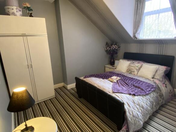 1 bed Apartment to rent Image 4